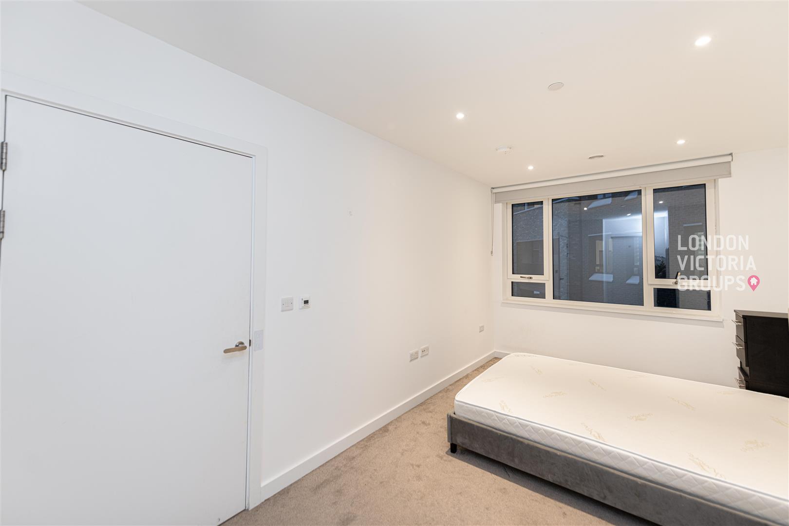 Tarling House, 3 Walworth Square, LONDON